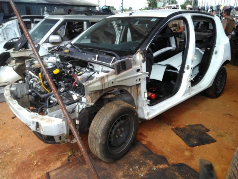 Veículo furtado no Rio Grande do Sul é encontrado em Içara