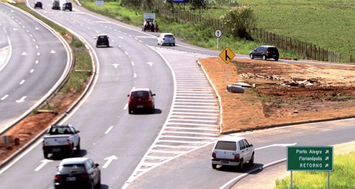 Criciúma: Ciclista morre na Via Rápida sentido BR-101