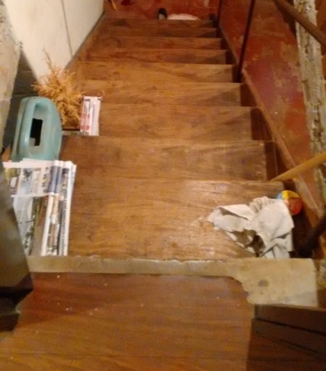 Em SC: Idosa morre após cair de escada