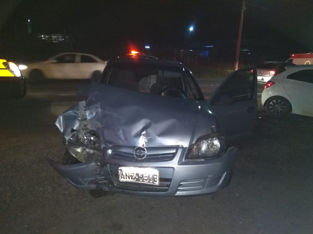 Atualização: colisão transversal na SC-370 deixa dois passageiros feridos