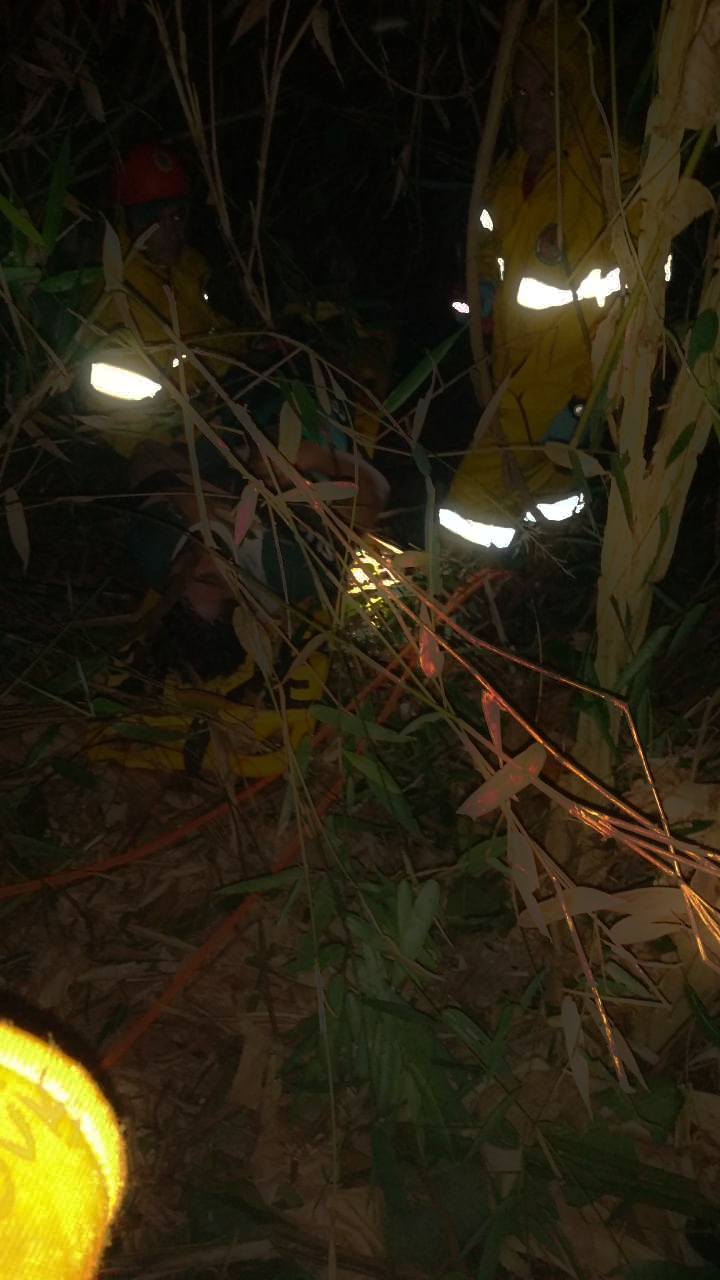 Homem cai de penhasco de 30 metros em São Ludgero