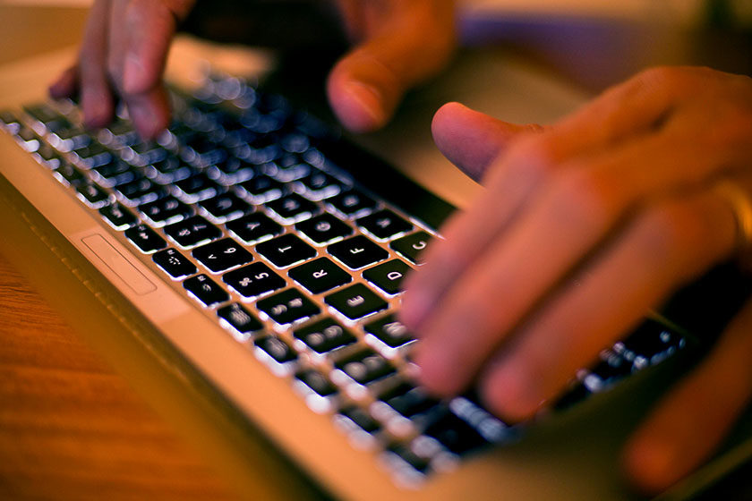 Justiça de SC multa internauta em R$ 5,7 mil por ofensas a nordestinos