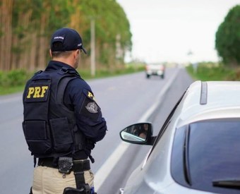 PRF registra queda de 50% no número de mortes durante feriado