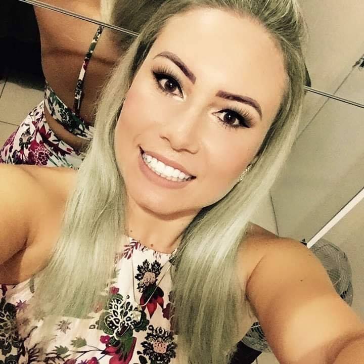 Jovem é encontrada morta dentro de casa em Tubarão