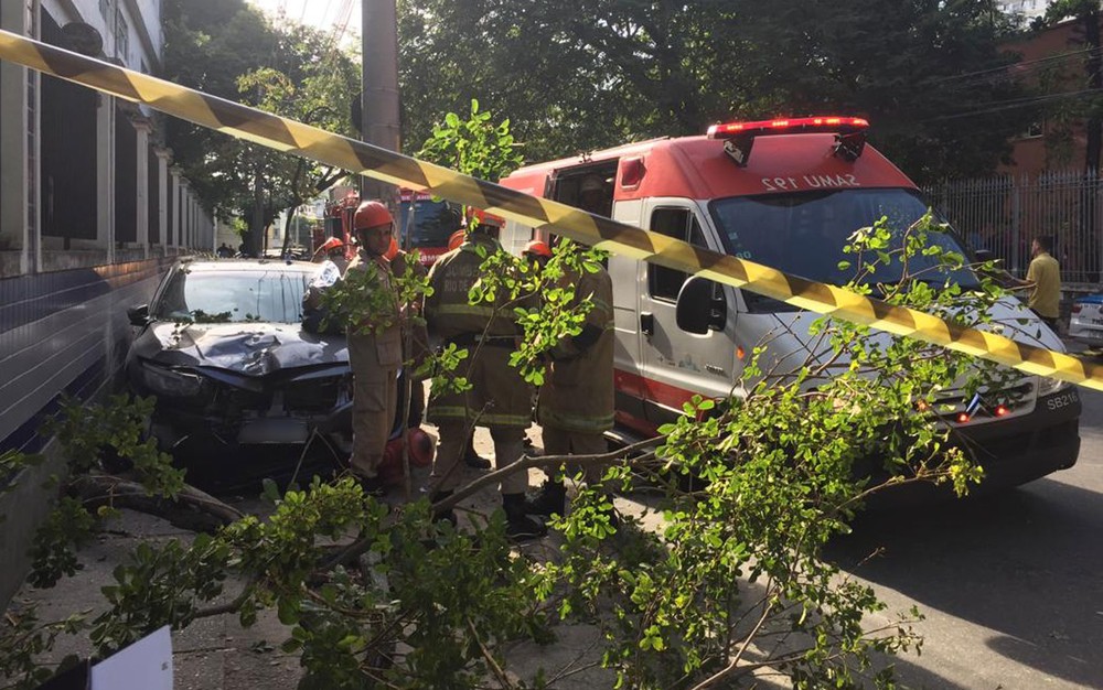 Pelo país: motorista morre após ser baleada, e carro desgovernado atropela três pedestres