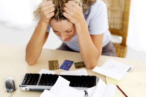 Contratar empresa para limpar o nome não valeu a pena para 43% de ex-negativados