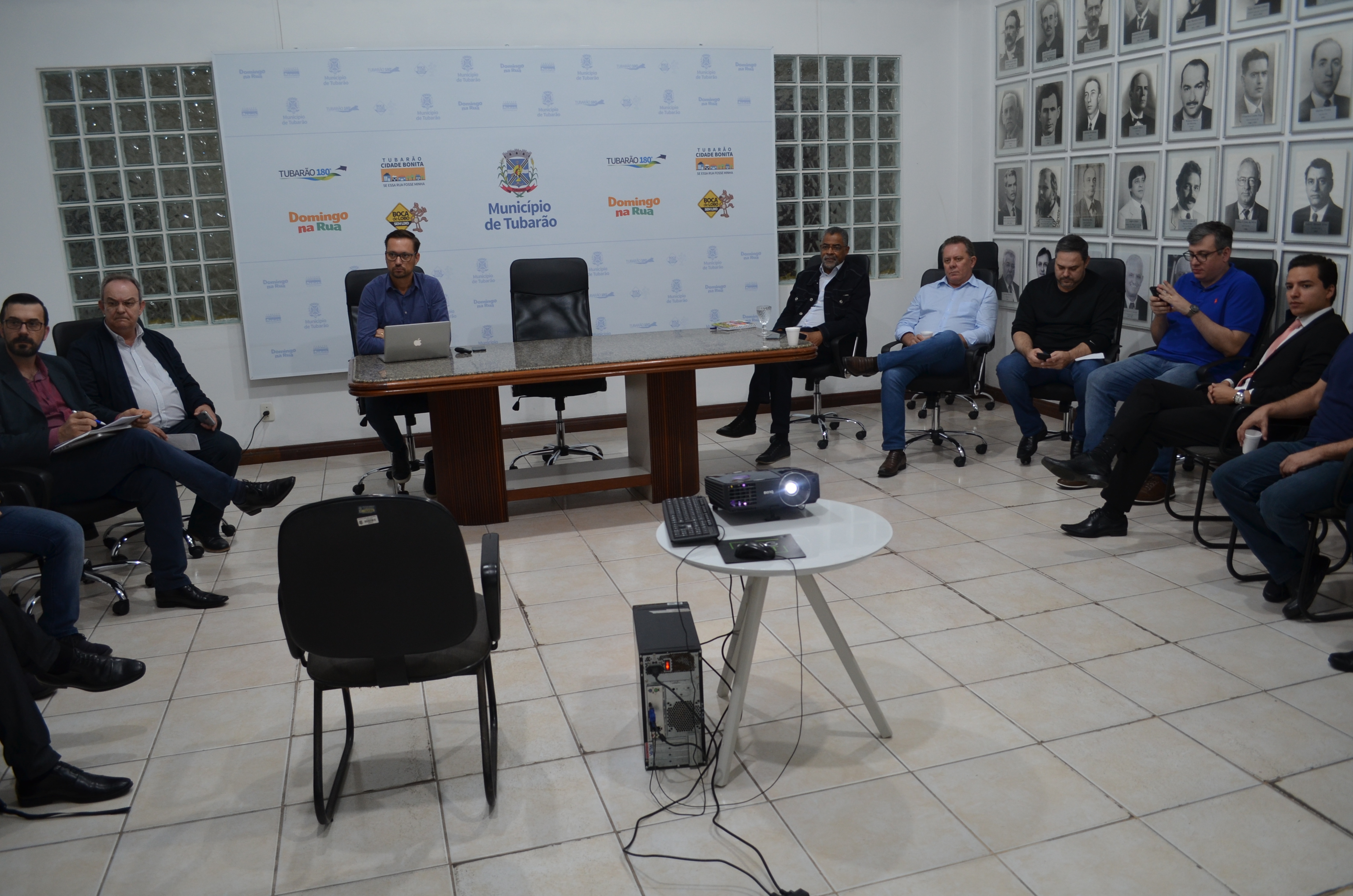 Conselheiros do Tubarão 180º realizam primeira reunião