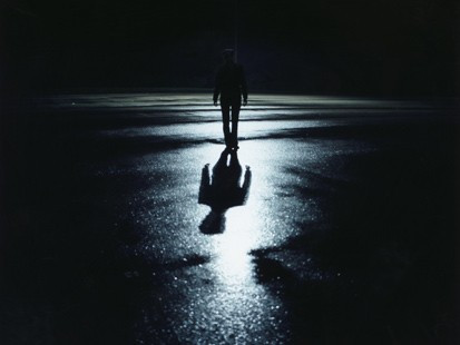 Criança é vista sozinha de madrugada e encaminhada ao Conselho Tutelar em Lauro Müller