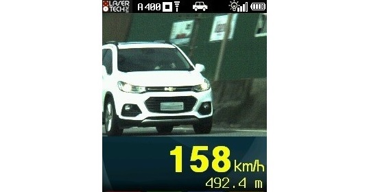 BR-101: 141 flagrados em excesso de velocidade na região de Imbituba