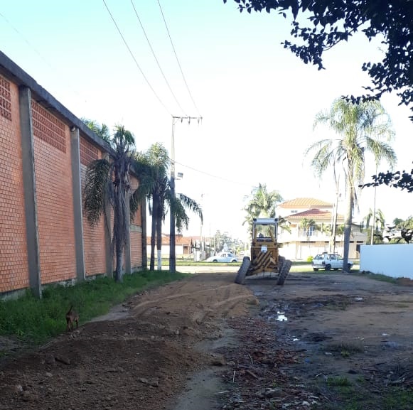 Ruas dos bairros São Cristóvão e Passagem recebem melhorias em Tubarão