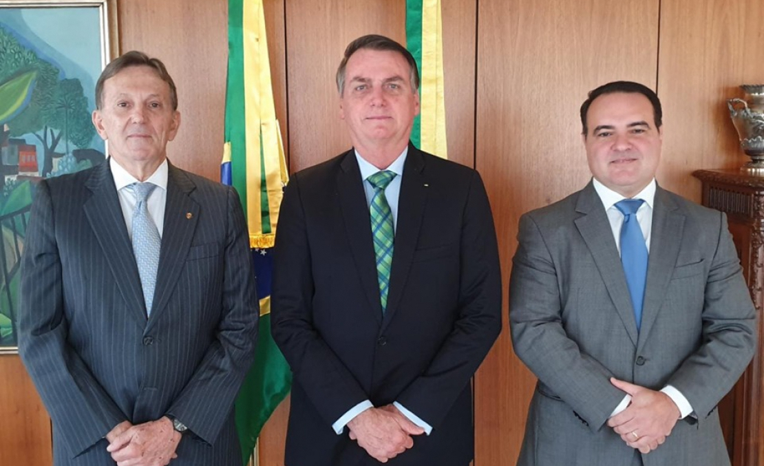 Bolsonaro anuncia policial militar na Secretaria-Geral da Presidência
