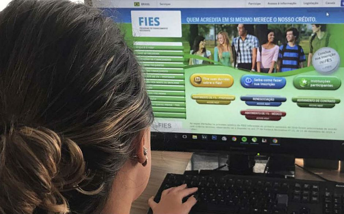 Inscrições para o Fies do segundo semestre terminam nesta segunda