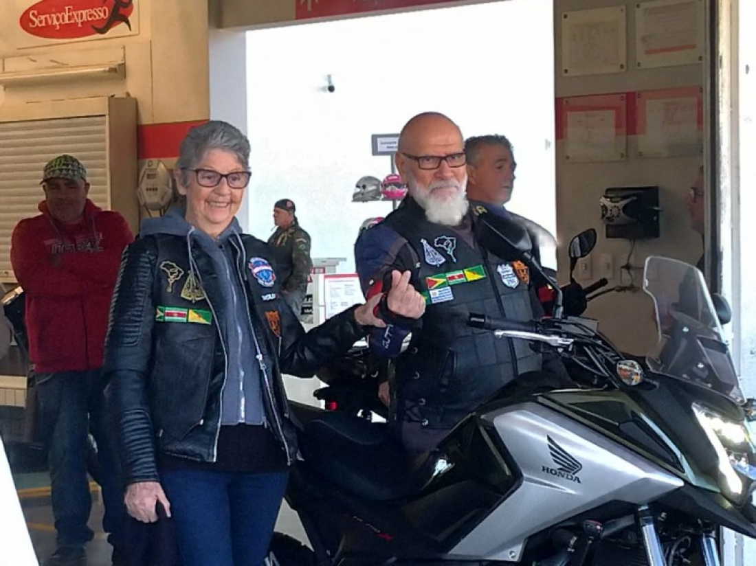 Do palco do Caldeirão do Huck, para Criciúma