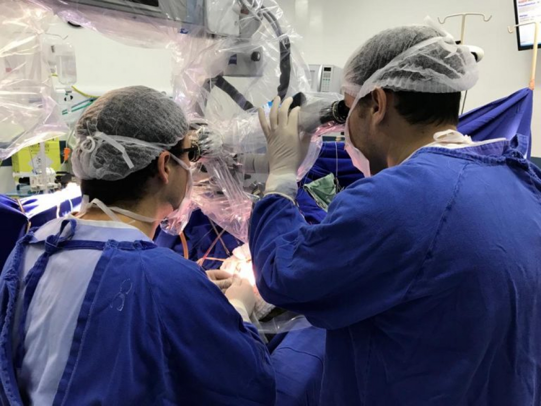 HSJB realiza primeira neurocirurgia com paciente acordado em Criciúma