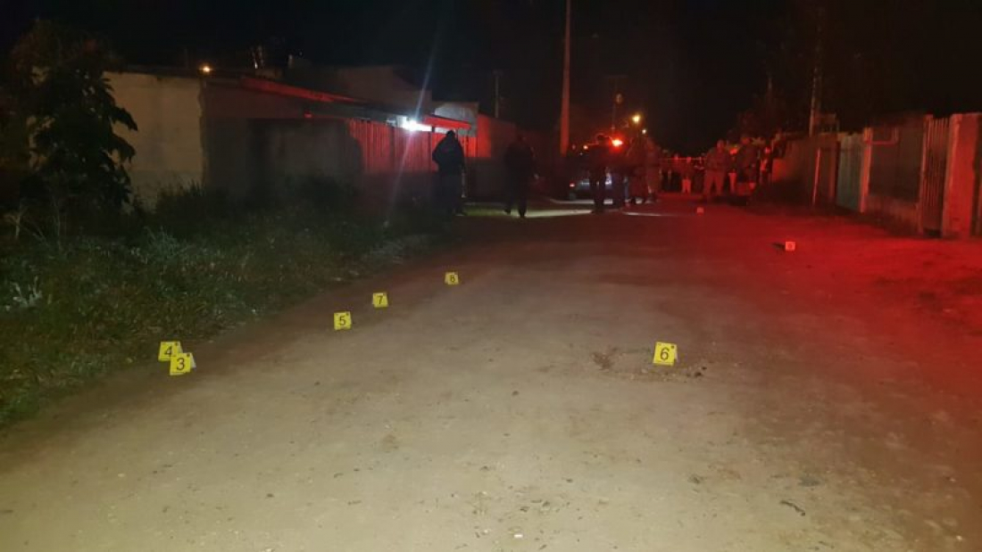 Araranguá: homem é assassinado dentro de casa e outro alvejado na rua