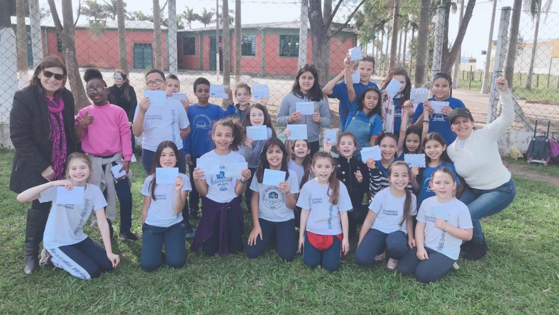 Projeto “Troca Troca de Cartas” é implantado pela Fundação de Educação de Tubarão