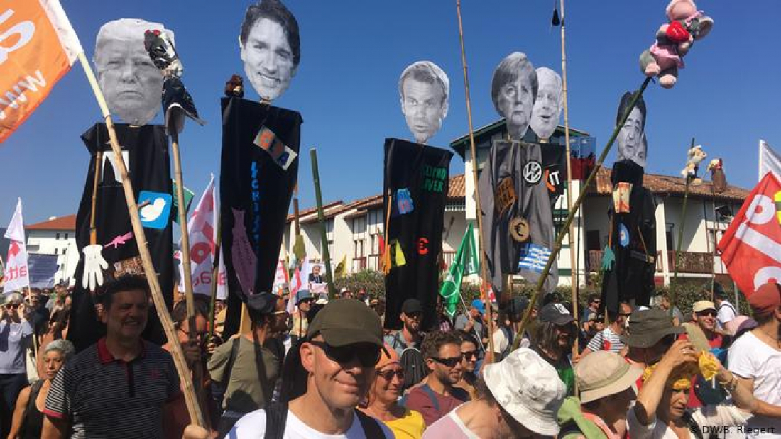 Protestos pedem ação na Amazônia aos líderes do G7