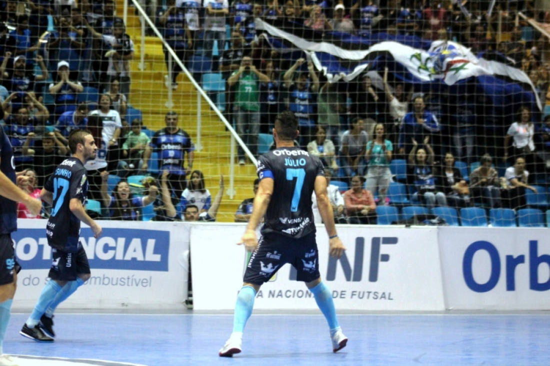 Tubarão Futsal se classifica para as quartas da Liga