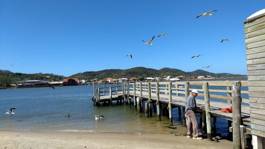 Quarta-feira segue com sol e chance de pancada de chuva durante a tarde na região
