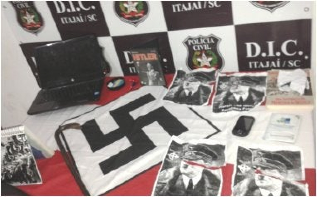 Em SC: juiz permite defender o nazismo e a suástica com cartazes na rua