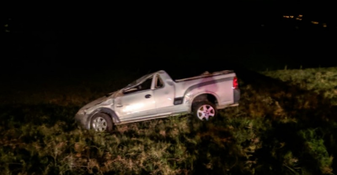 Motorista morre após capotar veículo em Armazém