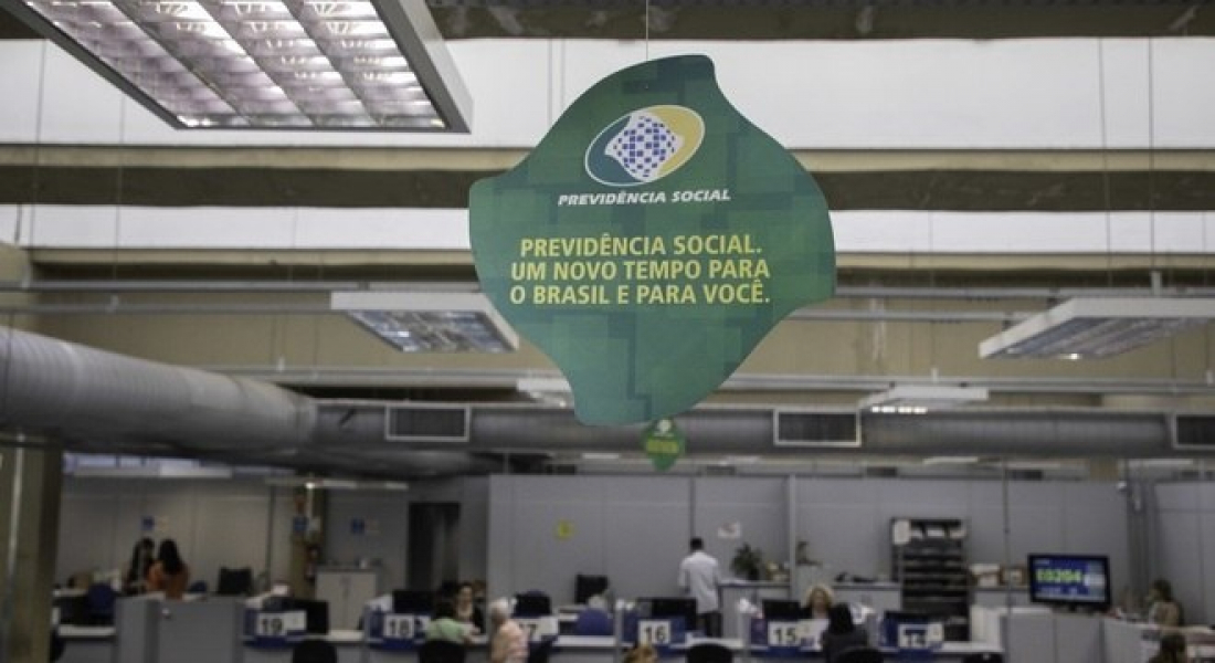 Nova Previdência será promulgada e regras começam a valer nesta terça