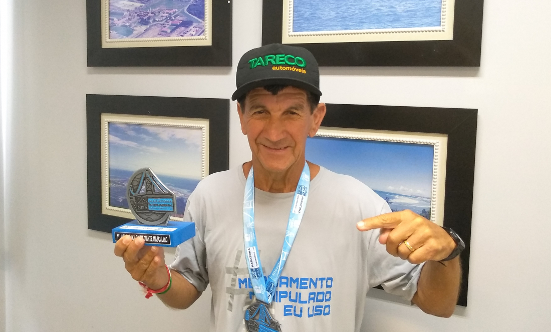 Mais uma conquista: Gabriel Garcia de Imbituba vence a Meia Maratona  Internacional de Florianópolis