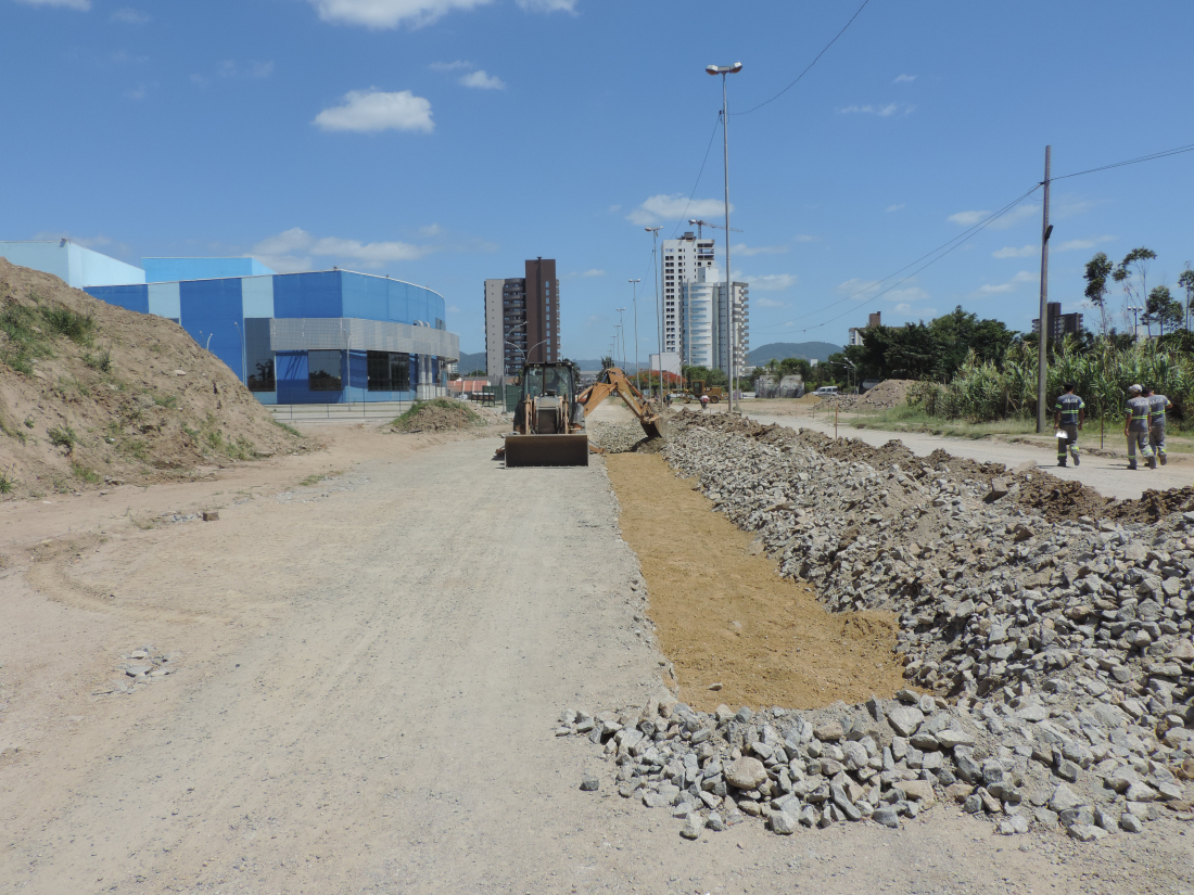 Obras de pavimentação da rua Afonso Pena têm mais uma etapa concluída em Tubarão