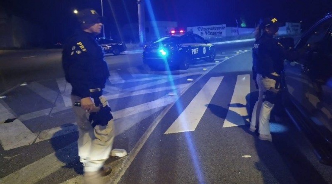 Polícia flagra seis motoristas embriagados em fiscalização na entrada de Laguna