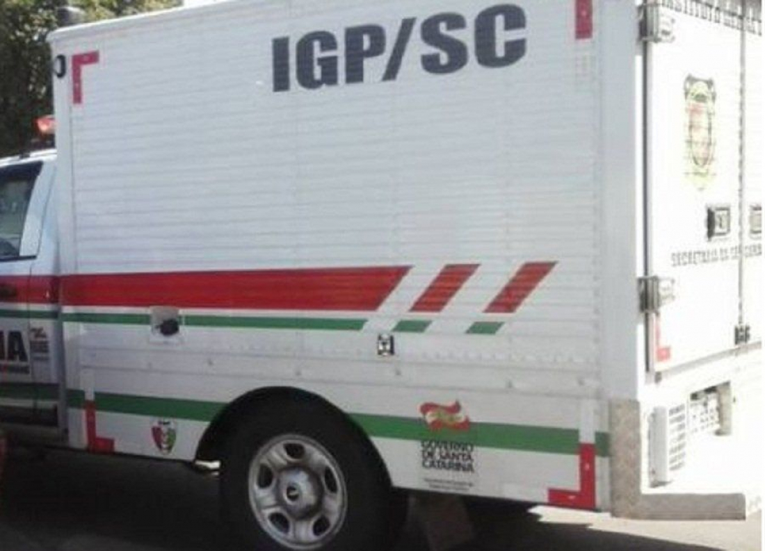 Homem é encontrado morto com o pênis dilacerado e com os dedos arrancados em Lages