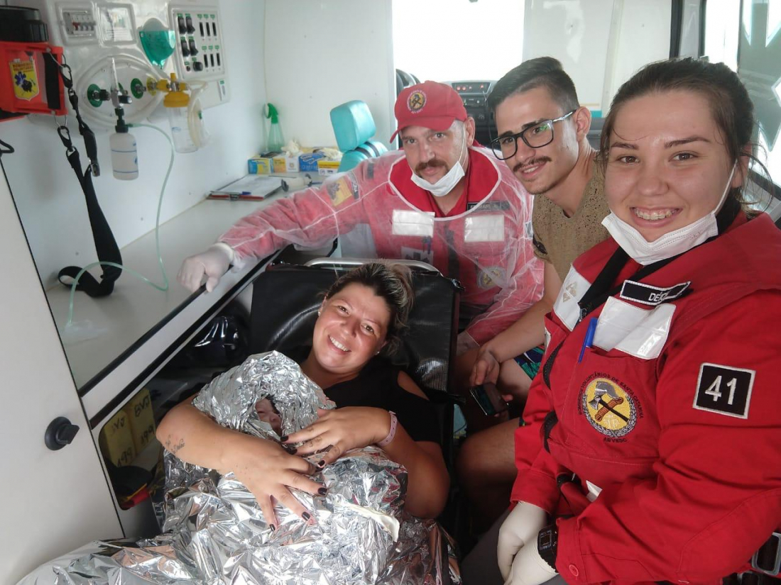 Bombeiros Voluntários realizam parto emergencial em Jaguaruna