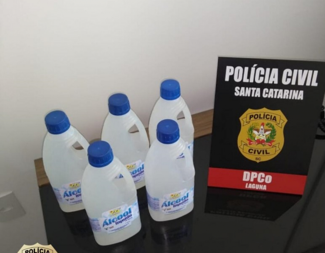 Farmácia é alvo de investigação por cobrar R$ 26 pelo litro de álcool  em Laguna