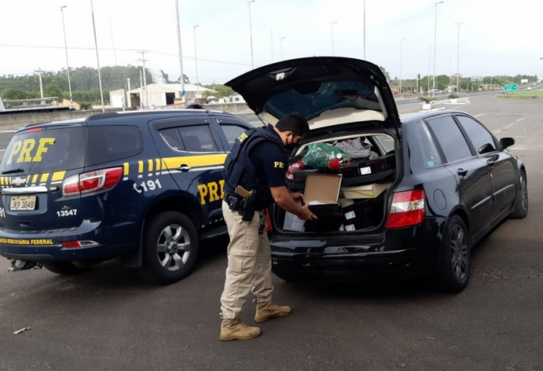 Ladrão é preso enquanto transportava objetos furtados na BR-101