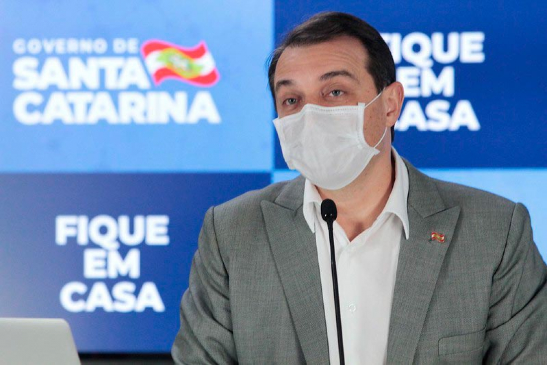 SC permitirá que municípios decidam sobre flexibilizar quarentena para transporte público, aulas e eventos