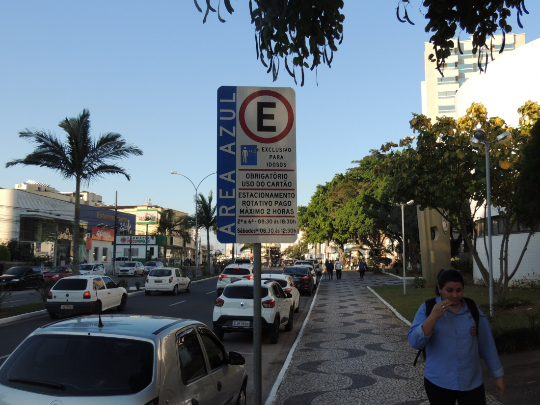 CDL conhece detalhes do estacionamento rotativo em Tubarão