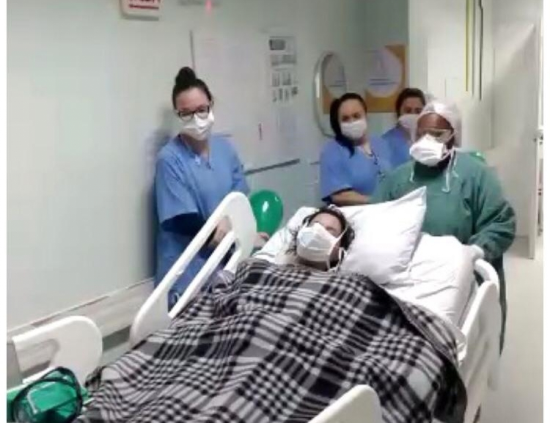 Após 10 dias de internação, tubaronense recebe alta da UTI do HNSC