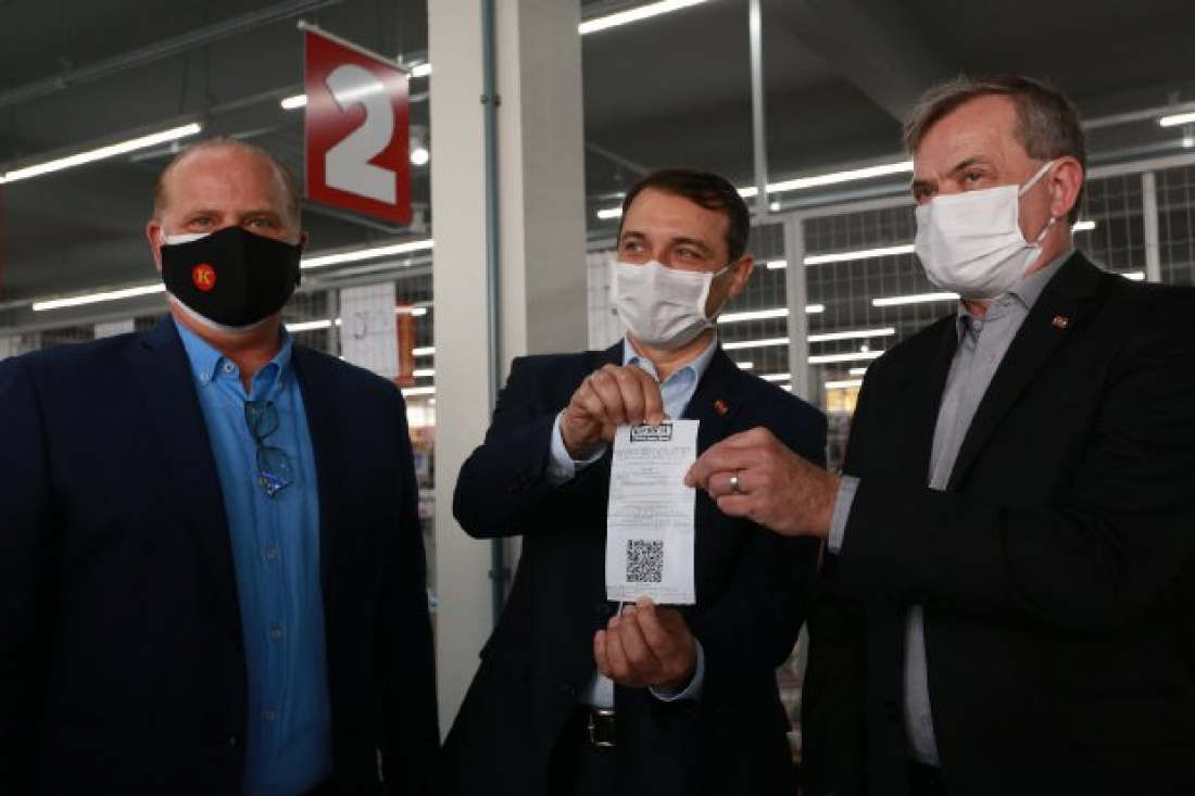 Santa Catarina lança nota fiscal eletrônica para simplificar coleta de impostos