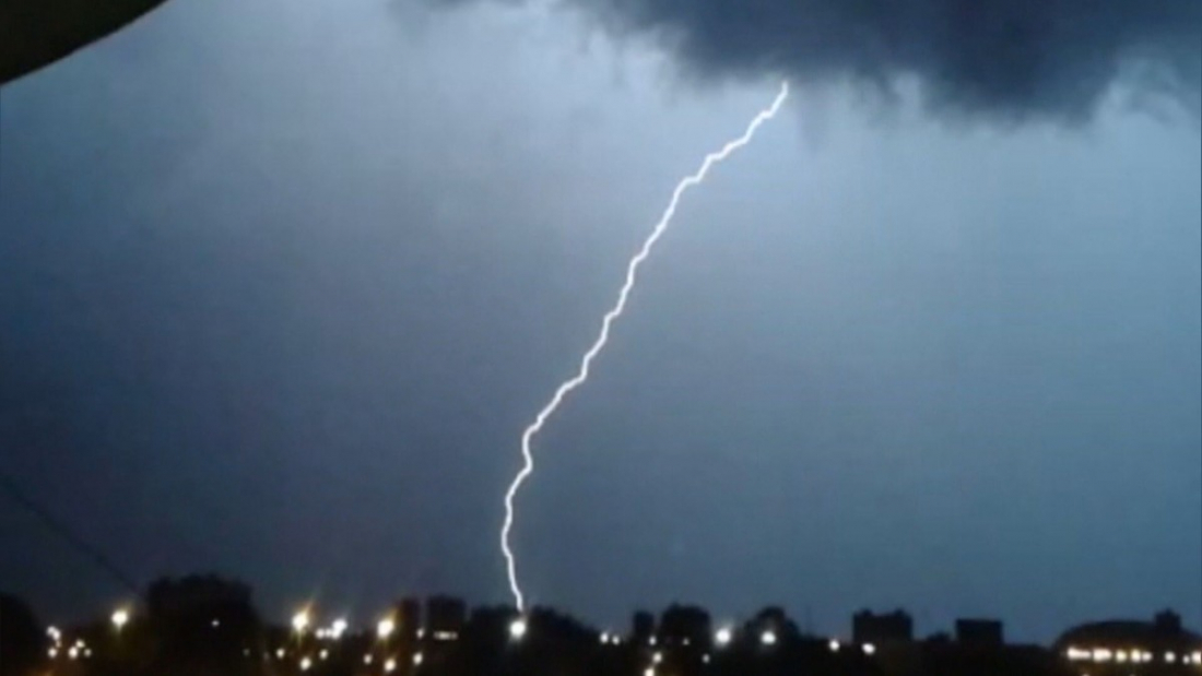 Em Sc Mulher De 57 Anos E Atingida Por Raio Em Concordia