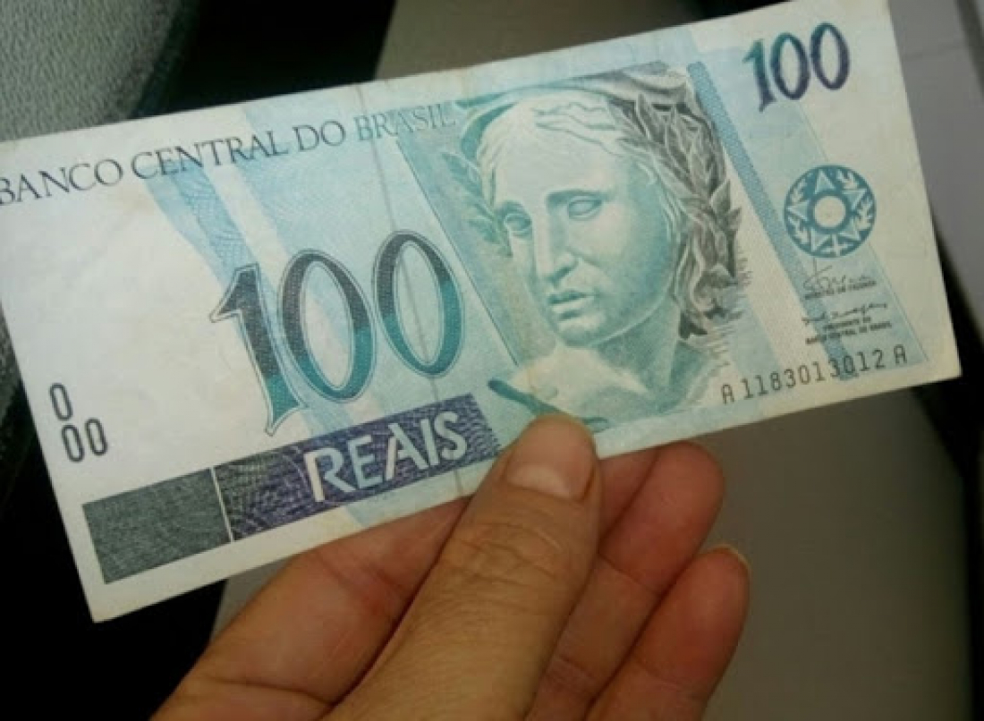 Homem tenta pagar conta em bar com dinheiro falso em Braço do Norte