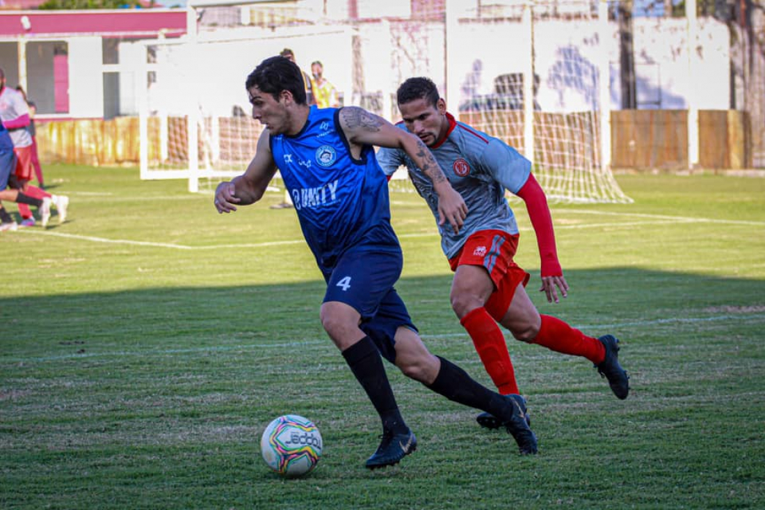 Jogo-treino entre C. A. Tubarão e Hercílio Luz F. C. termina em 0 x 0