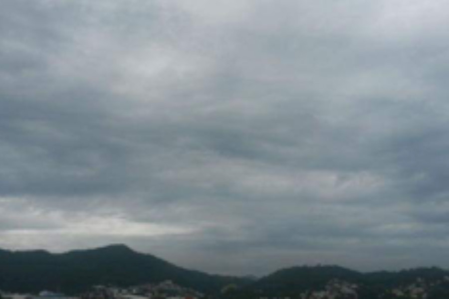 Quarta-feira é de tempo fechado e muitas nuvens em SC; aberturas de sol em algumas regiões