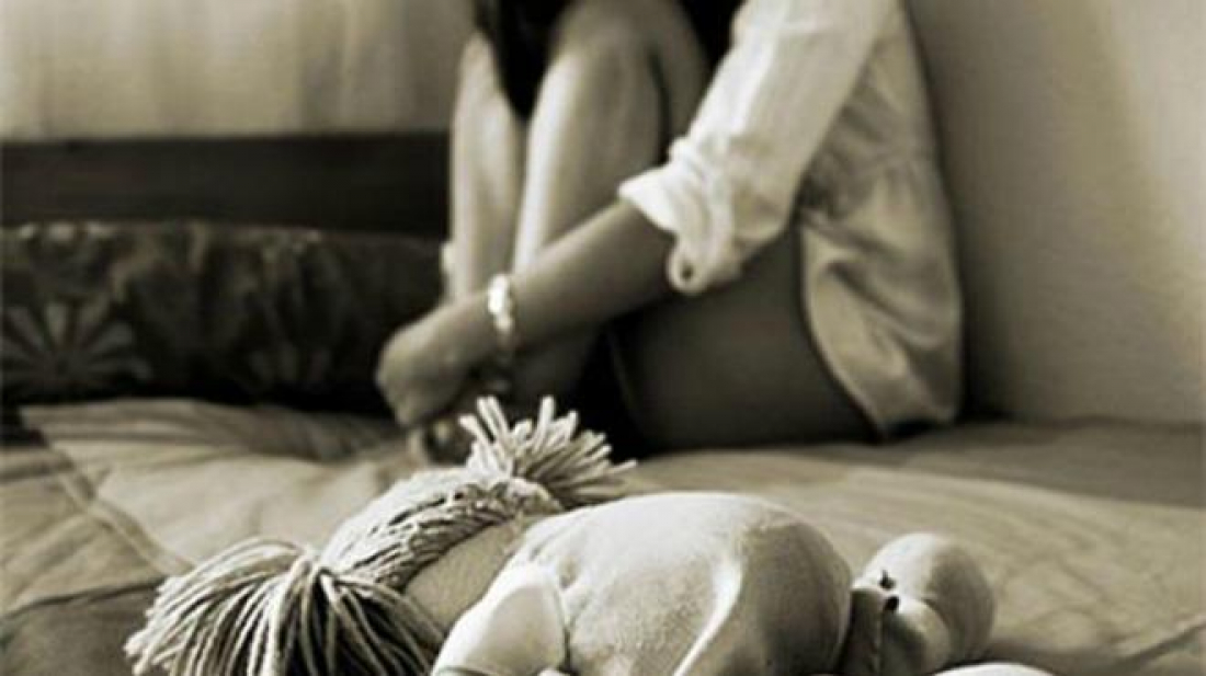 Em SC: TJ condena homens e mãe, que compartilhava filha com 'namorados', a pena de 123 anos