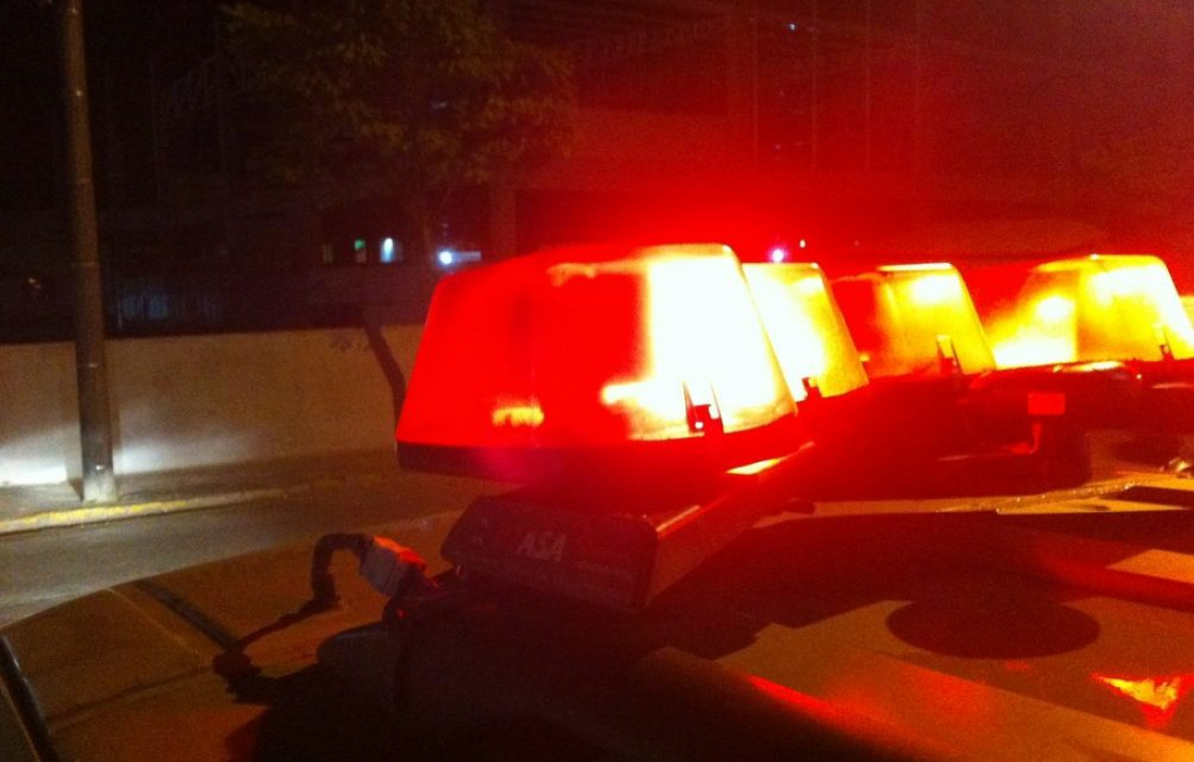 Jovem se afoga ao tentar engolir pacotes de droga para despistar a polícia em Laguna