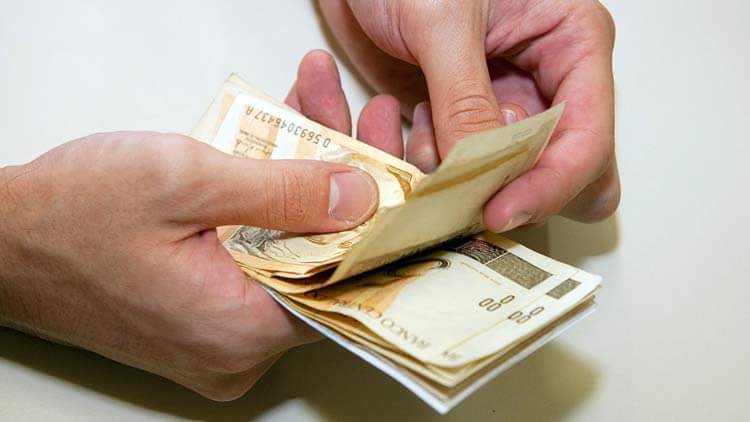 Em SC, mais de 1 milhão de trabalhadores têm direito a sacar Abono Salarial ano-base 2017 #Economia