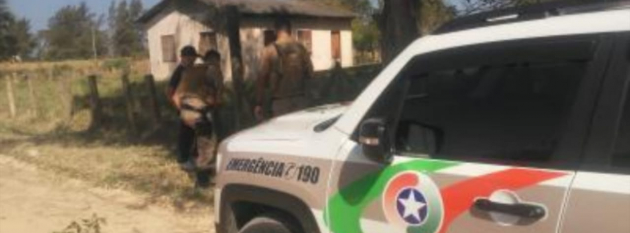 Laguna: invasores entram em fazenda, matam gado para carnear e fogem