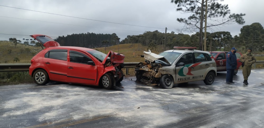Em SC: policial militar morre em colisão frontal; pista estava congelada 