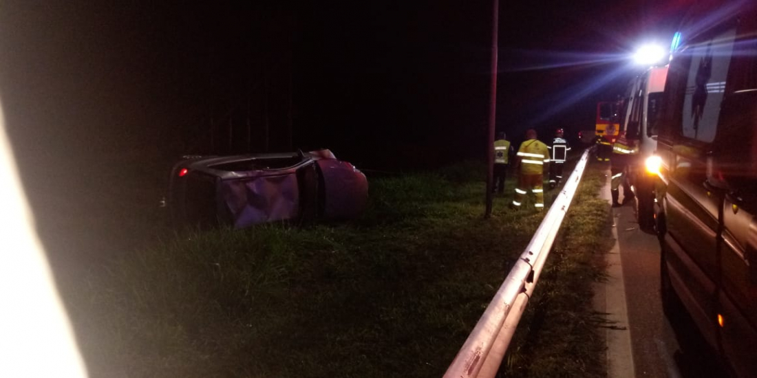 Homem fica preso às ferragens durante acidente em Imbituba
