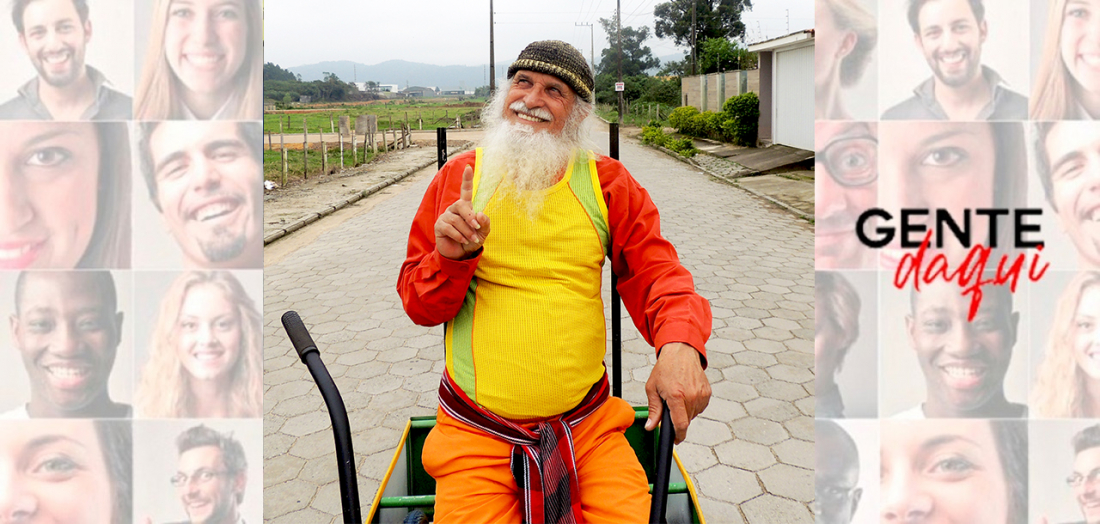 Gente Daqui: Você já viu esse senhor de bicicleta em Tubarão. Sabe quem é?