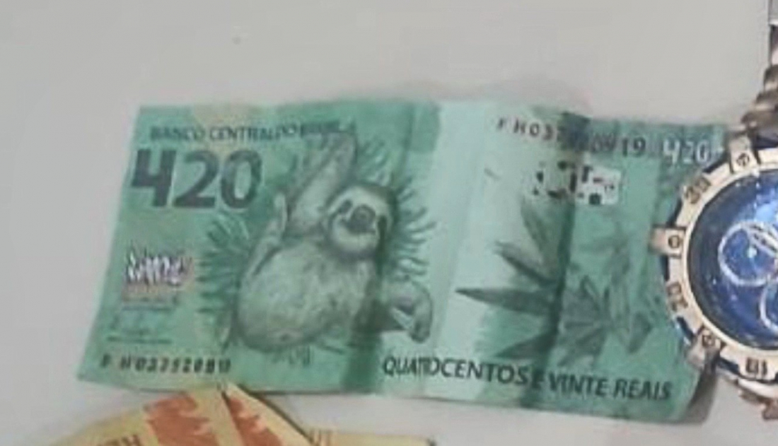 No país: Adolescente é apreendido pela polícia no ES com nota falsa de R$ 420