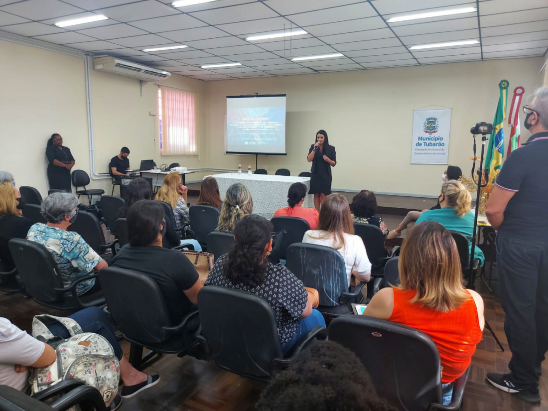 Tubarão recebe seminário sobre eliminação da violência contra as mulheres